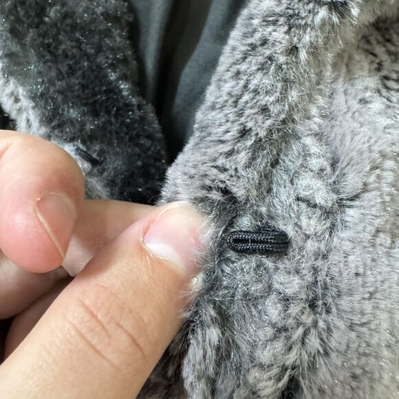 Cejon Vest Womens Small Gray Black Faux Fur Ombre Striped Hook Eye Pockets Lined - Picture 7 of 16